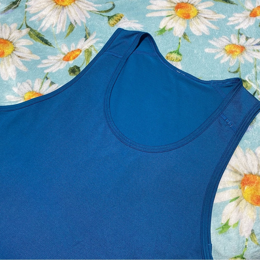 LULULEMON men’s tank in blue size M
